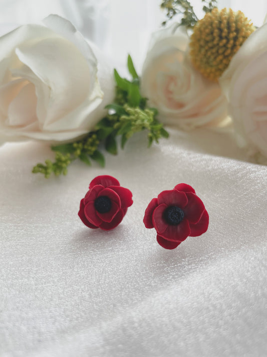 The Red Poppy Studs